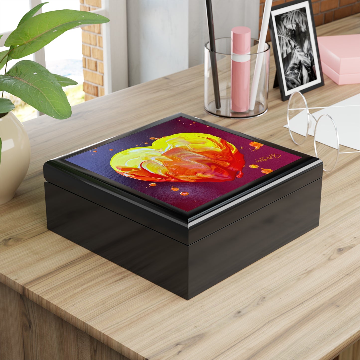 Heart of Fire Kre8 Jewelry Box / Valuables Chest