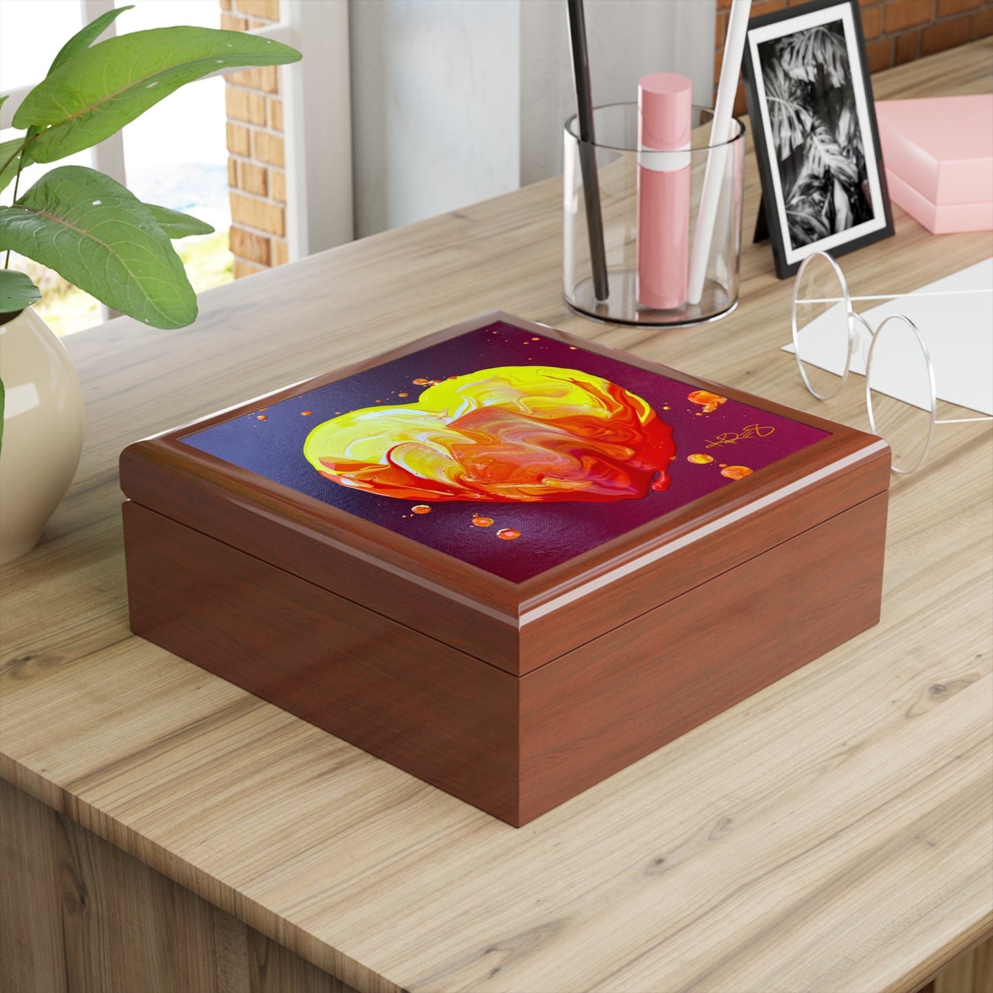 Heart of Fire Kre8 Jewelry Box / Valuables Chest