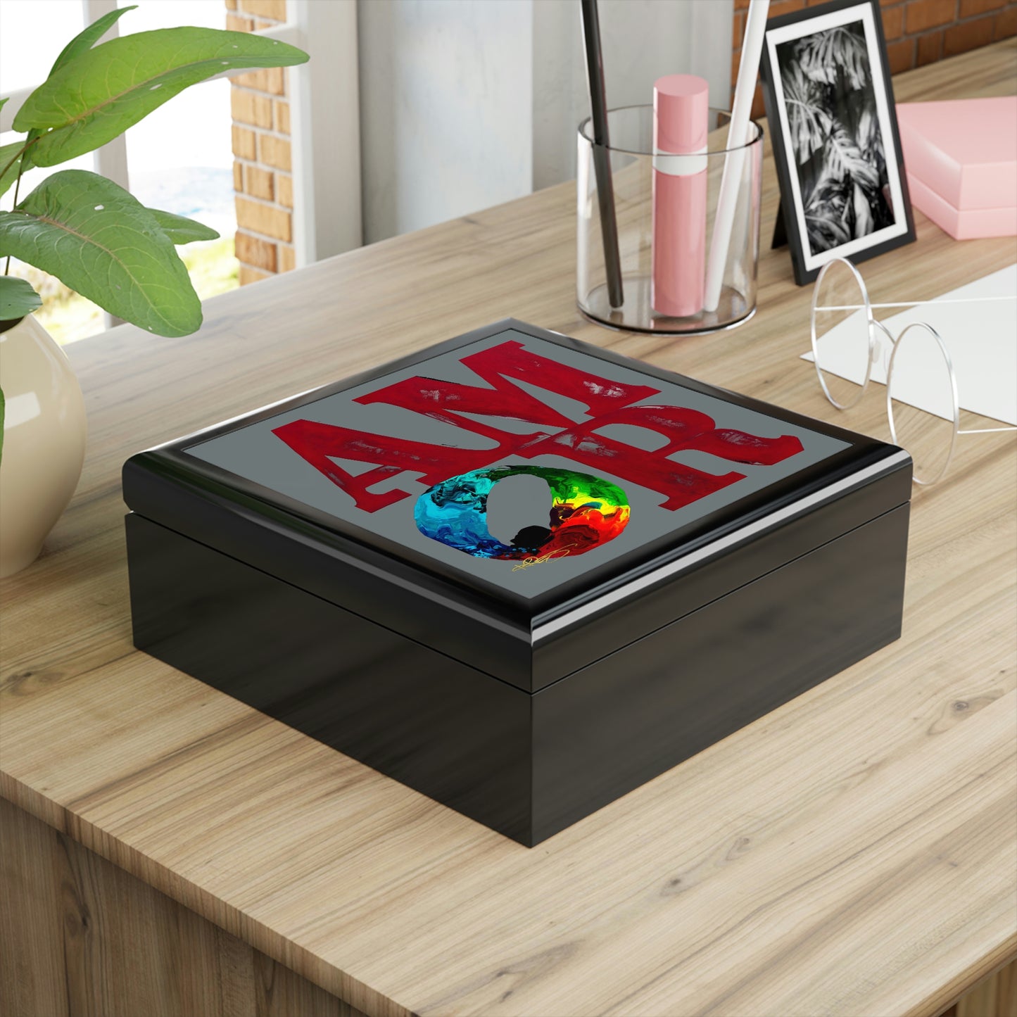 Amor Kre8 Jewelry Box / Valuables Chest